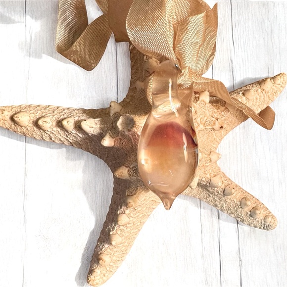 Handcrafted Blown Glass Borosilicate Jellyfish Necklace Pendant - Picture 3 of 3